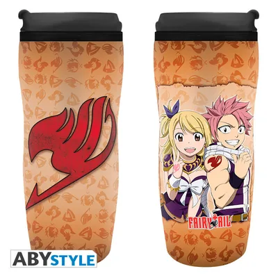 Taza de viaje Fairy Tail Lucy, Natsu y emblema 355 ml