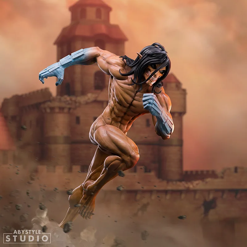 Figura Eren Forma Titán Ataque a los Titanes 19 cm